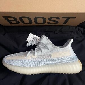 Brand New Yeezy 350 Cloud White
